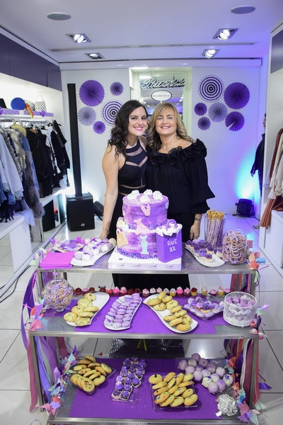 Rue 22 celebrates it's 5th Year Anniversary with a Fashion Show